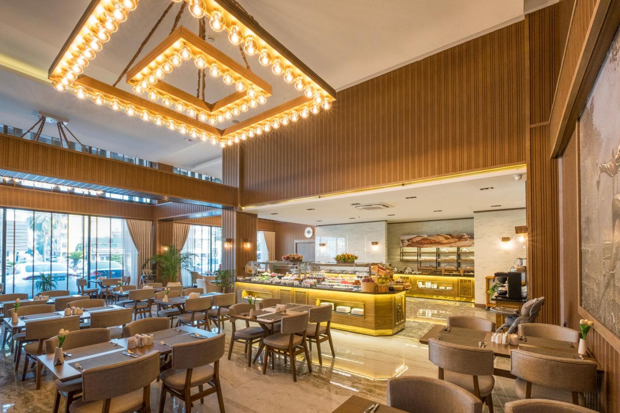 Park Dedeman Mersin Marina Çiftlikköy 외부 사진